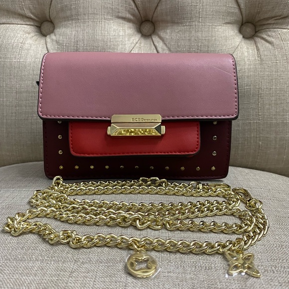 ❌𝗦𝗢𝗟𝗗❌New Without Tag BCBGeneration Shoulder/Clutch/Belt Bag Small - Picture 1 of 6